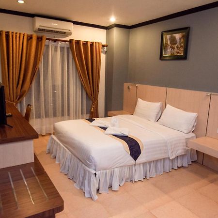 New Usouk Boutique Hotel Vientiane Exterior photo