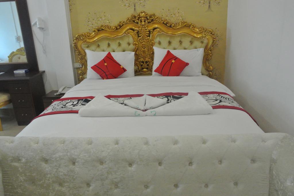 New Usouk Boutique Hotel Vientiane Room photo